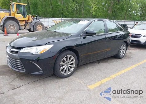 2015 Toyota Camry Xle из США, поврежденный, VIN 4T4BF1FKXFR475888